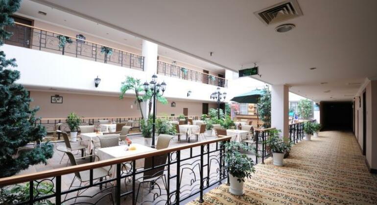 Li Jing Hotel Guilin - Photo2