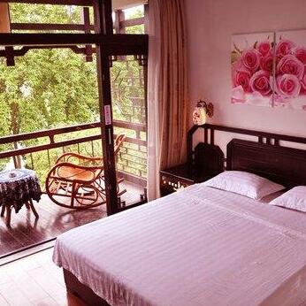 Linjiangge Hostel - Photo2