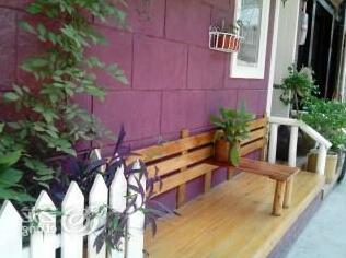 Many people inn - Photo4