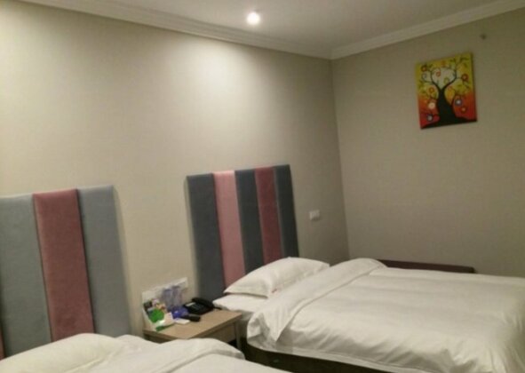 Purple Flower Hotel - Photo5