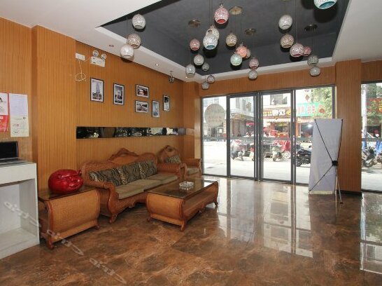 Romantic West Street Hotel Guilin North Station Branch - Photo3