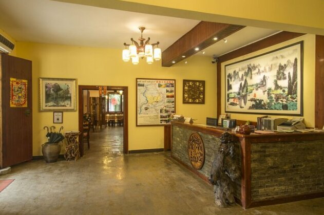 Snow Lion Riverside Resort - Photo3