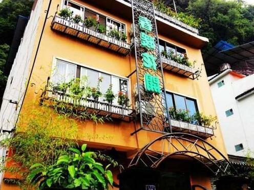 Spring Flowers Blossoming Hotel