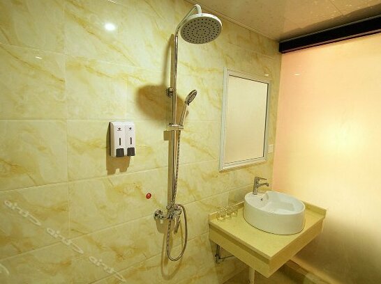 Tianhao Hotel Guilin - Photo4