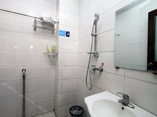 Yangshuo Shenghao Hotel - Photo5