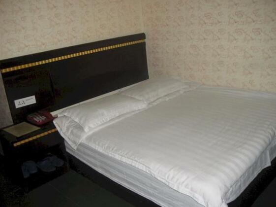 Zhongxing Hotel - Photo2