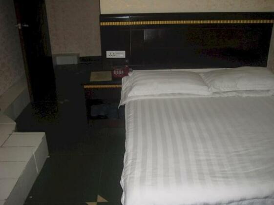 Zhongxing Hotel - Photo5