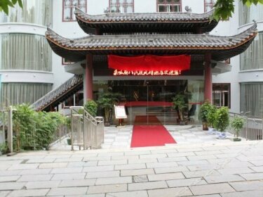 Duogua Liba Nation Fengqing Hotel
