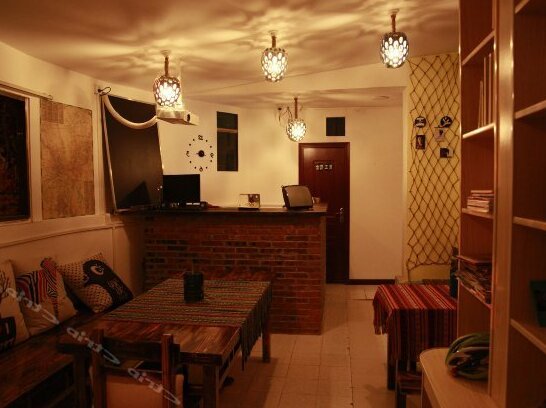 Guiyang Man Qi Ji Youth Hostel - Photo4