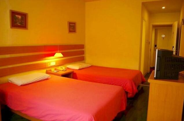 Home Inn Guiyang Jiefang Road - Photo5