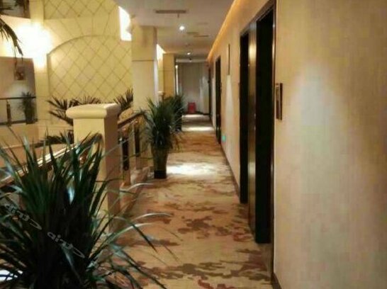 Hot Spring Banshan Hotel - Photo2