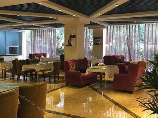 Hot Spring Banshan Hotel - Photo3