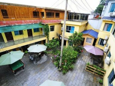 Huaxi Youth Hostel