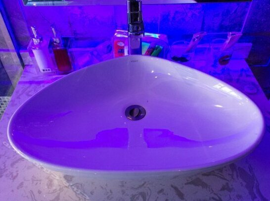 Miyu Theme Hotel - Photo5