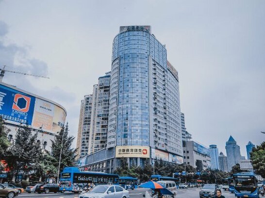 ZMAX Hotels Guiyang Zunyi Road People's Square