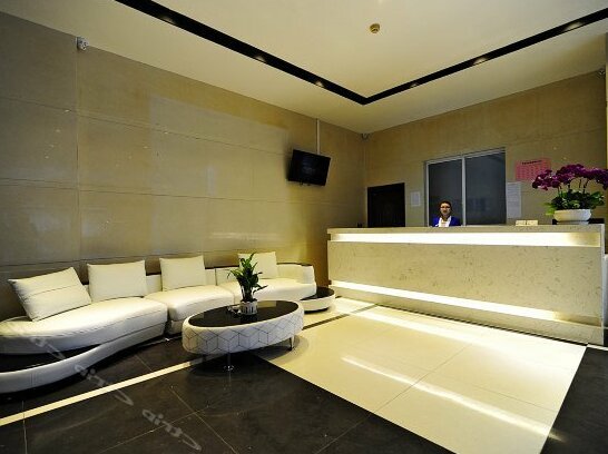 ZMAX Hotels Guiyang Zunyi Road People's Square - Photo4