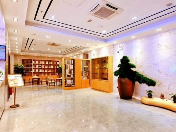 GreenTree Inn Haikou City Wuzhishan Road Business Hotel - Photo5