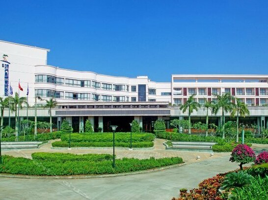 Hexing Hot Spring Holiday Hotel Hainan - Photo2