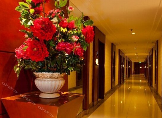 Lvjiayuan Business Hotel - Photo2