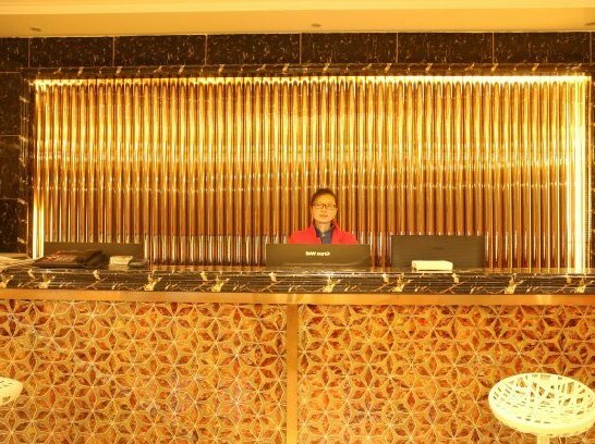 Tiancheng Theme Hotel - Photo2
