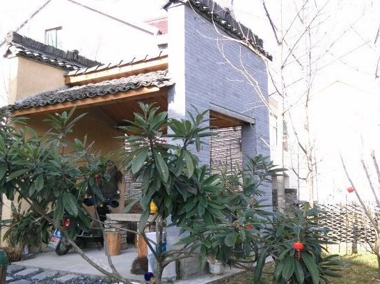 Fengwu Huaxiang Country House