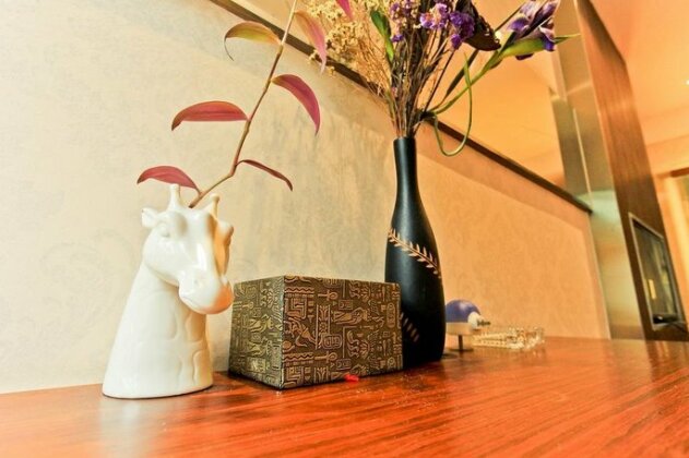 Flower Scene Hotel - Photo2