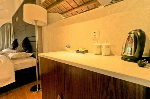 Flower Scene Hotel - Photo4