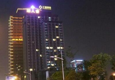 Hangzhou Jin Crown Apartments