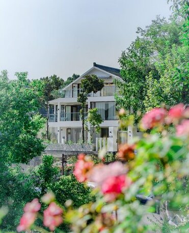 Hangzhou Xihu White Villa Hotel