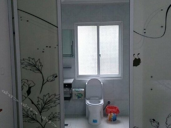 Hushi Manor - Photo3