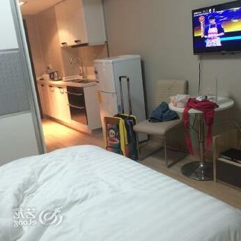 Lijun Hotel Apartment - Photo4