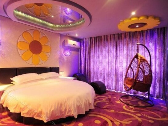 Lovers Hotel Hangzhou Xiasha - Photo4