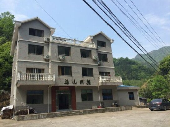 Tingyu Manor