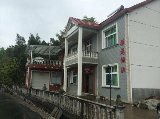 Yuantou Inn