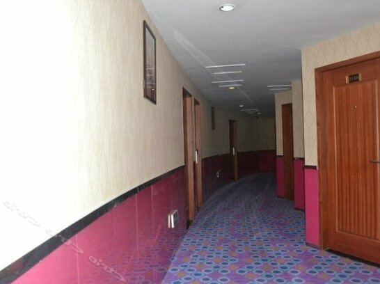 Zuma Inn - Photo3