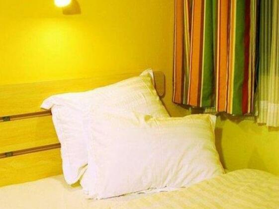 7 Days Inn Harbin Railway Station Square - Photo4