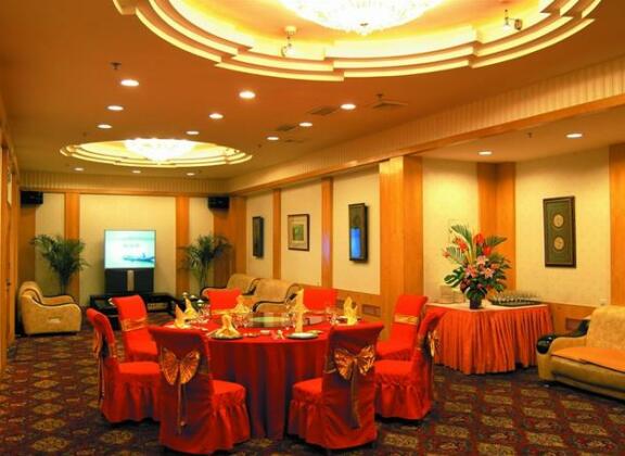 Shirle Swan Hotel - Photo4