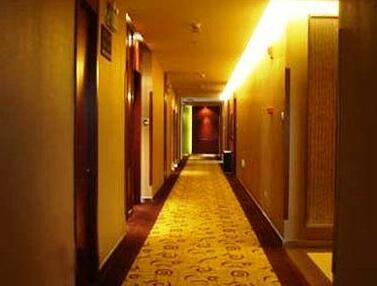 Super 8 Harbin Longta - Photo3