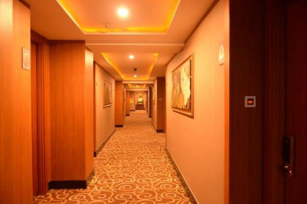 Toulong Business Hotel - Photo3