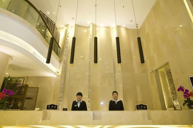 Weijing Holiday Hotel - Photo4