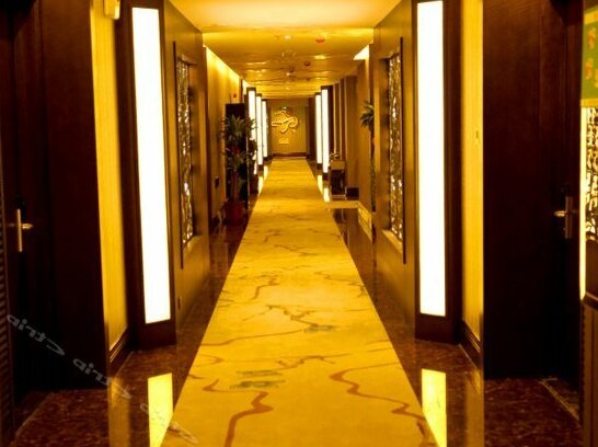 X Hotel Harbin - Photo2