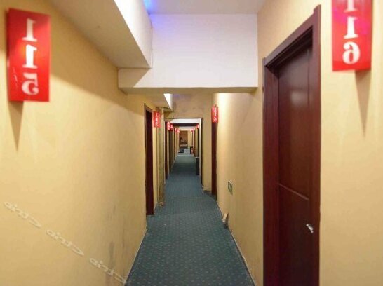 Xianrenge Express Hotel - Photo5