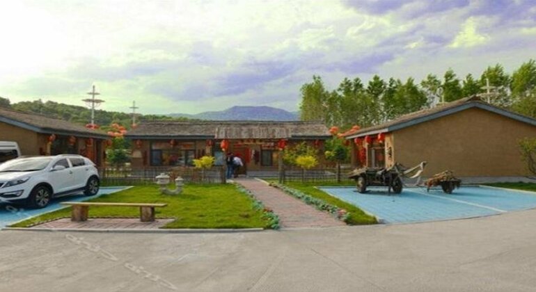 Yabuli Folk Custom Village Spa Resort - Photo2