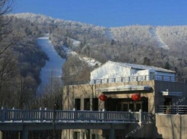 Yabuli Xueyou Boutique Skiing Hotel