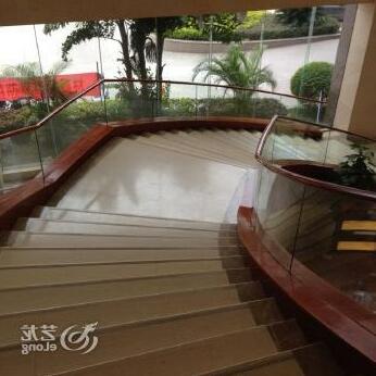 Huayu Holiday Hotel - Photo5