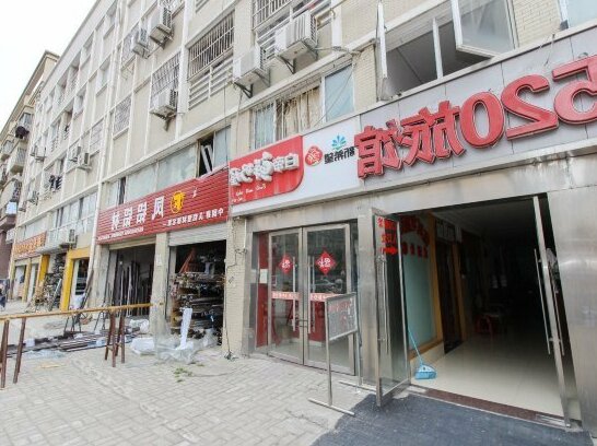 520 Hostel