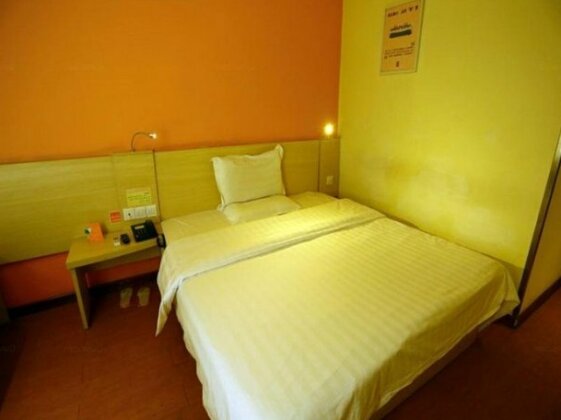 7 Days Inn Hefei Railway Station Square Branch - Photo4