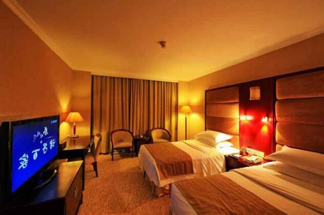Grand Hotel Overseas Traders Club Hefei - Photo4