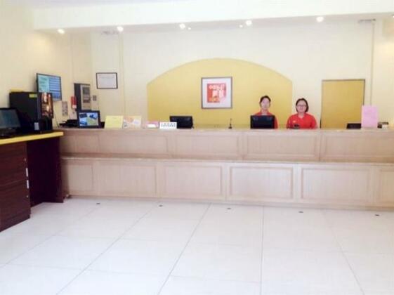 Home Inn Suzhou Road Pedestrian Branch - Photo4