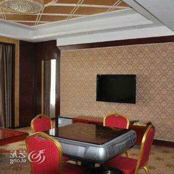 Hongfu Hotel Lujiang - Photo2